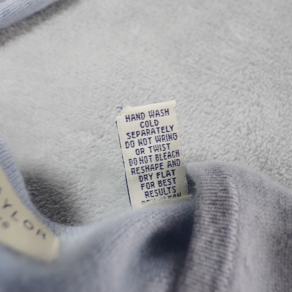 Lord & Taylor 2 Ply Cashmere Cardigan Sweater Womens M Blue Luxury Vintage 90s - Picture 9 of 12